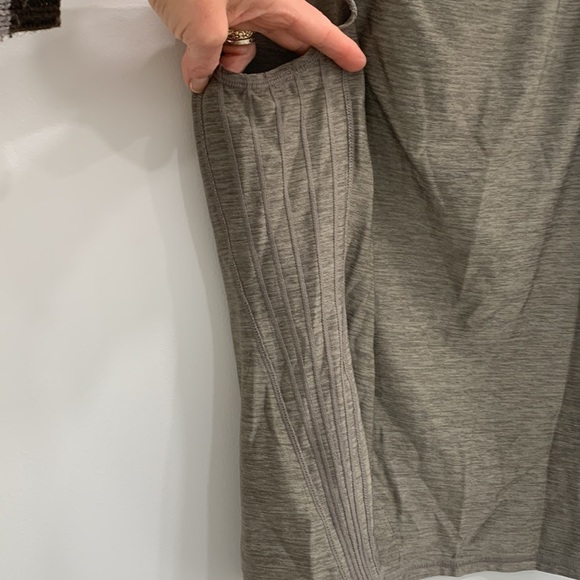 Lululemon Grey Tank - Picture 4 of 10